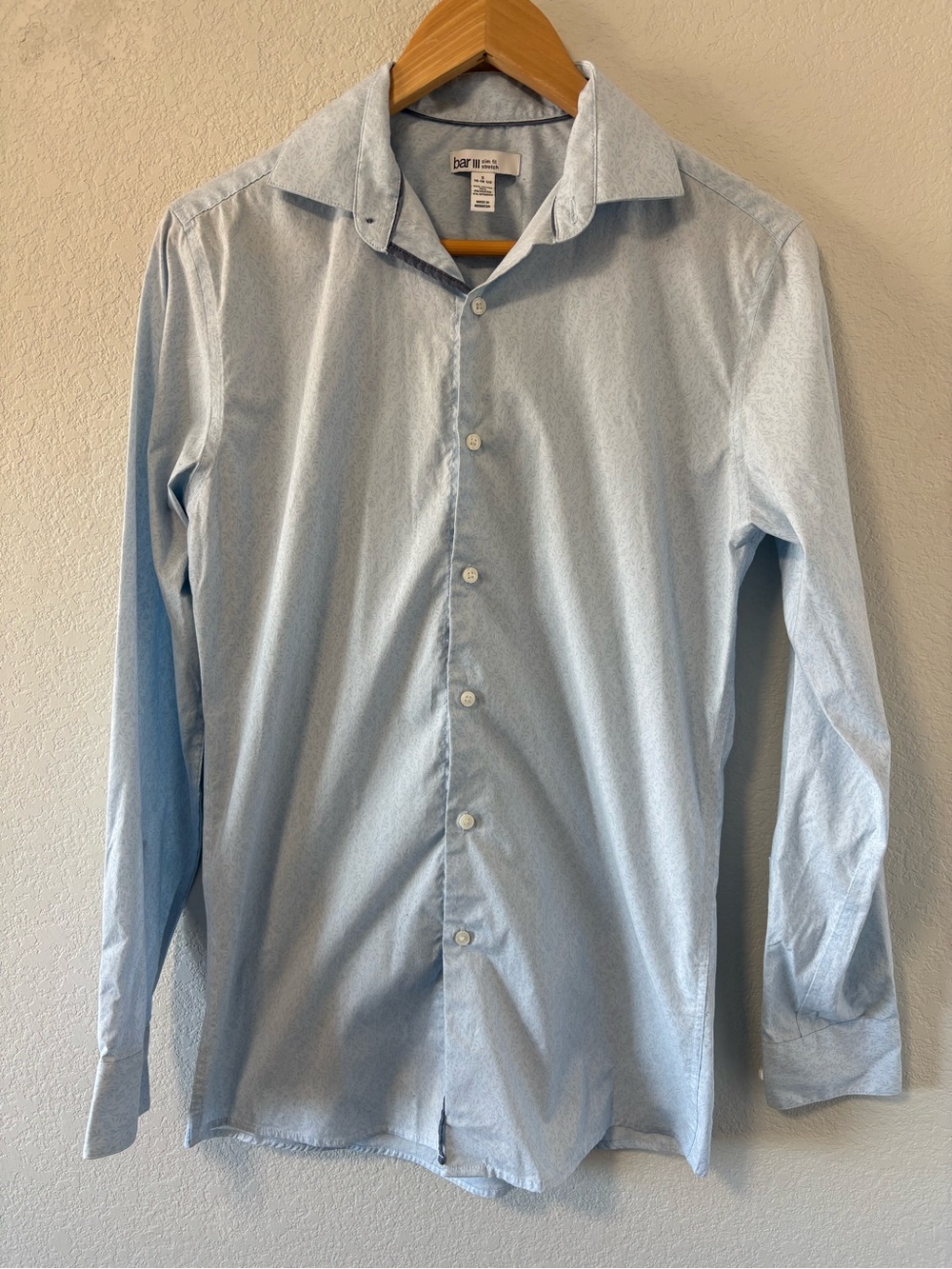 Bar III Slim Fit Stretch Dress Shirt Light Blue Floral Print Mens Small 14-14.5